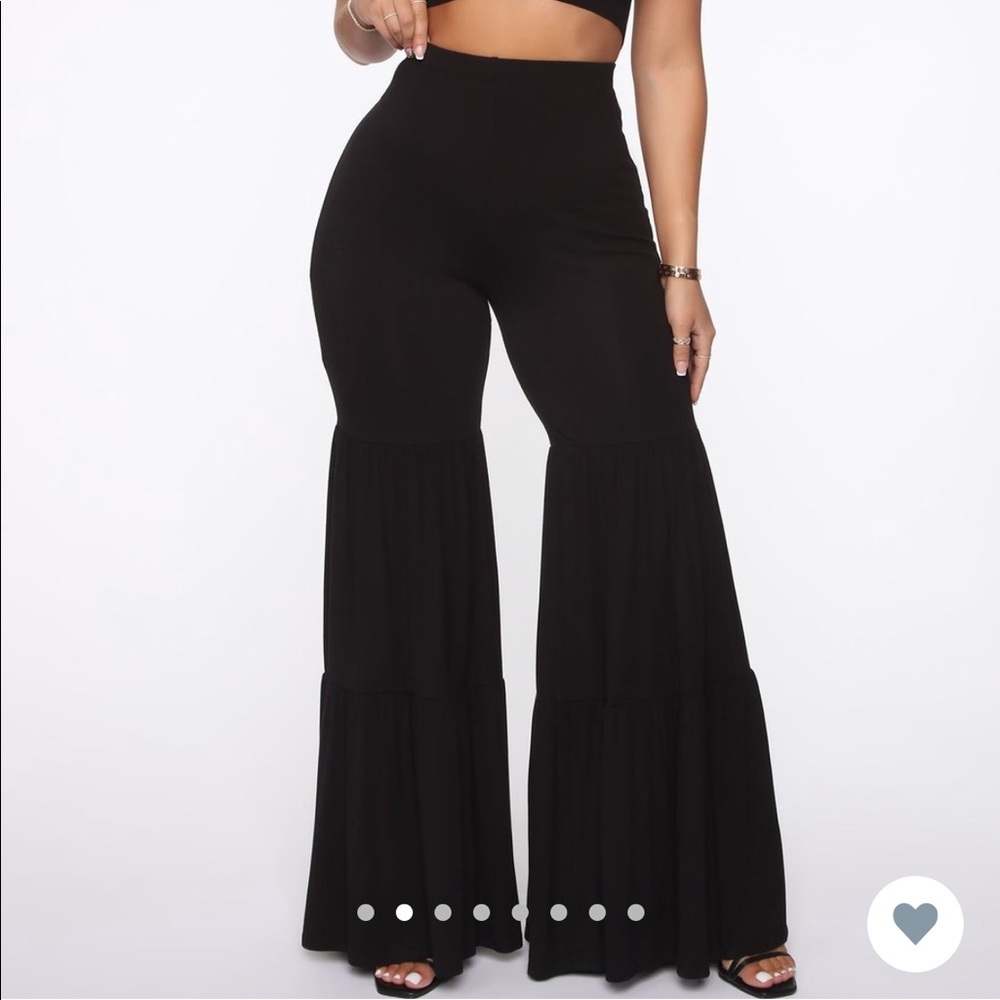 Fashion nova flar pants